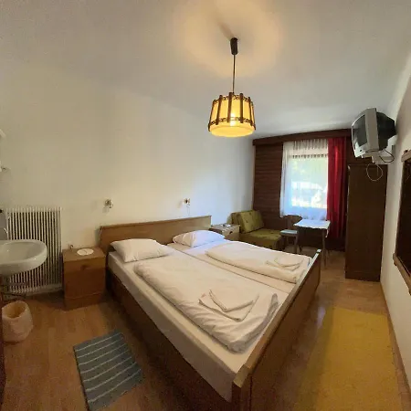 Klammer فندق مبيت وإفطار Kremsbrucke